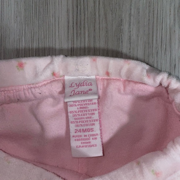 5/$15 Lydia Jane Pink Floral Pants - Picture 3 of 5